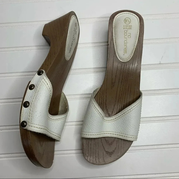 Vintage Y2K No Boundaries Slides - Picture 2 of 8